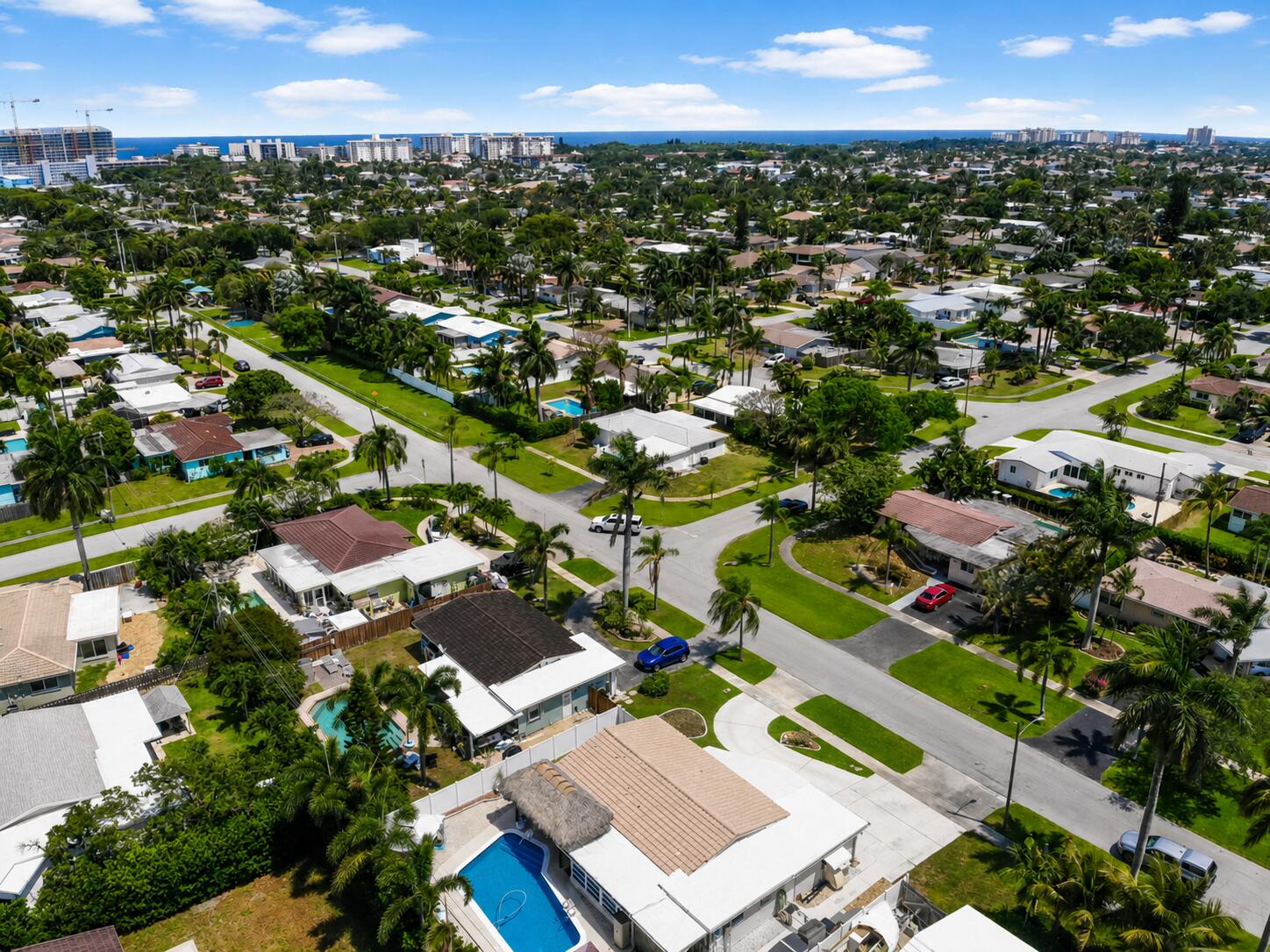 FLORESTA ESTATES 3RD SEC - Residential