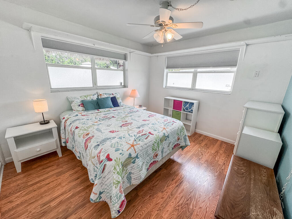 FLORESTA ESTATES 3RD SEC - Residential