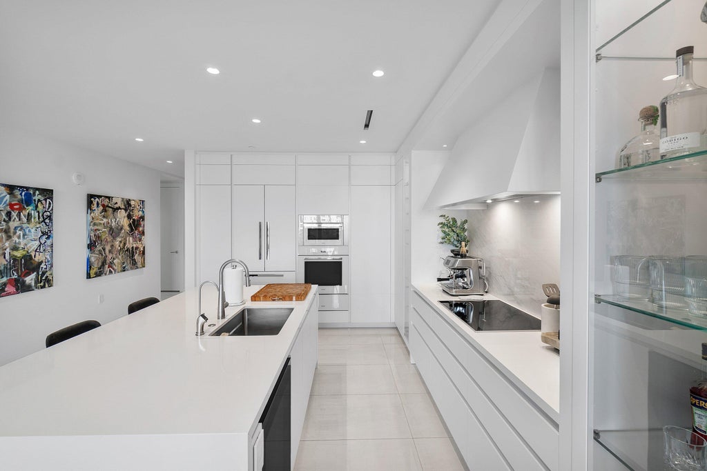Photo of 200 SE Mizner Boulevard #510, Boca Raton, FL 33432 (MLS # B26091413)