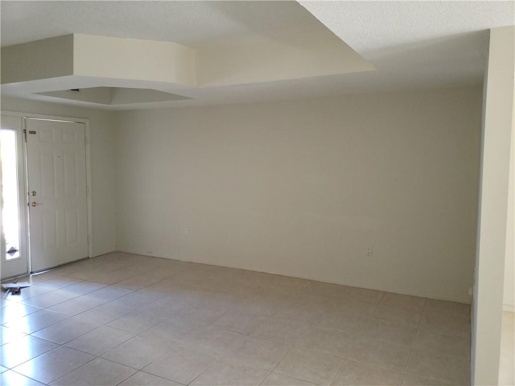 Tiffany of Kendall - Residential