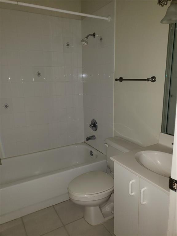 Tiffany of Kendall - Residential