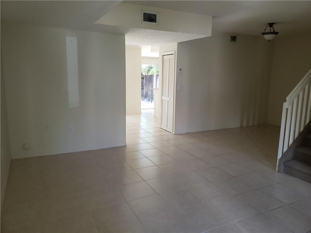 Tiffany of Kendall - Residential