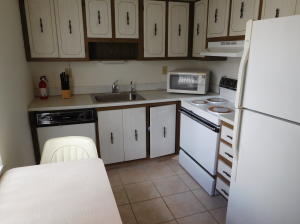 KINGS POINT BURGUNDY CONDOS - Residential Lease