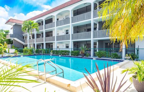 651 PINE DR 201 Pompano Beach FL 33060