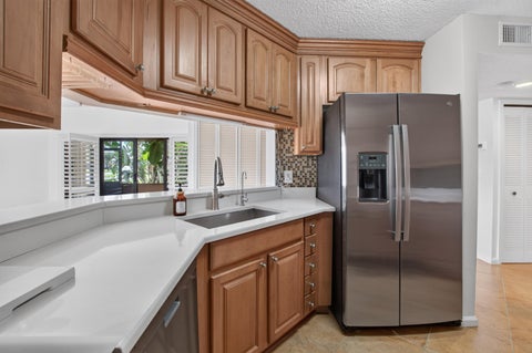 Tiny photo for 10 VIA DE CASAS SUR #101, Boynton Beach, FL 33426 (MLS # B26090474)