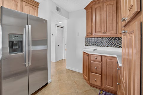 Tiny photo for 10 VIA DE CASAS SUR #101, Boynton Beach, FL 33426 (MLS # B26090474)