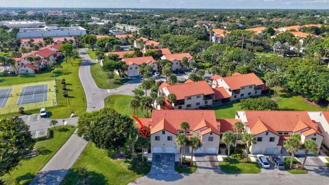 Tiny photo for 10 VIA DE CASAS SUR #101, Boynton Beach, FL 33426 (MLS # B26090474)