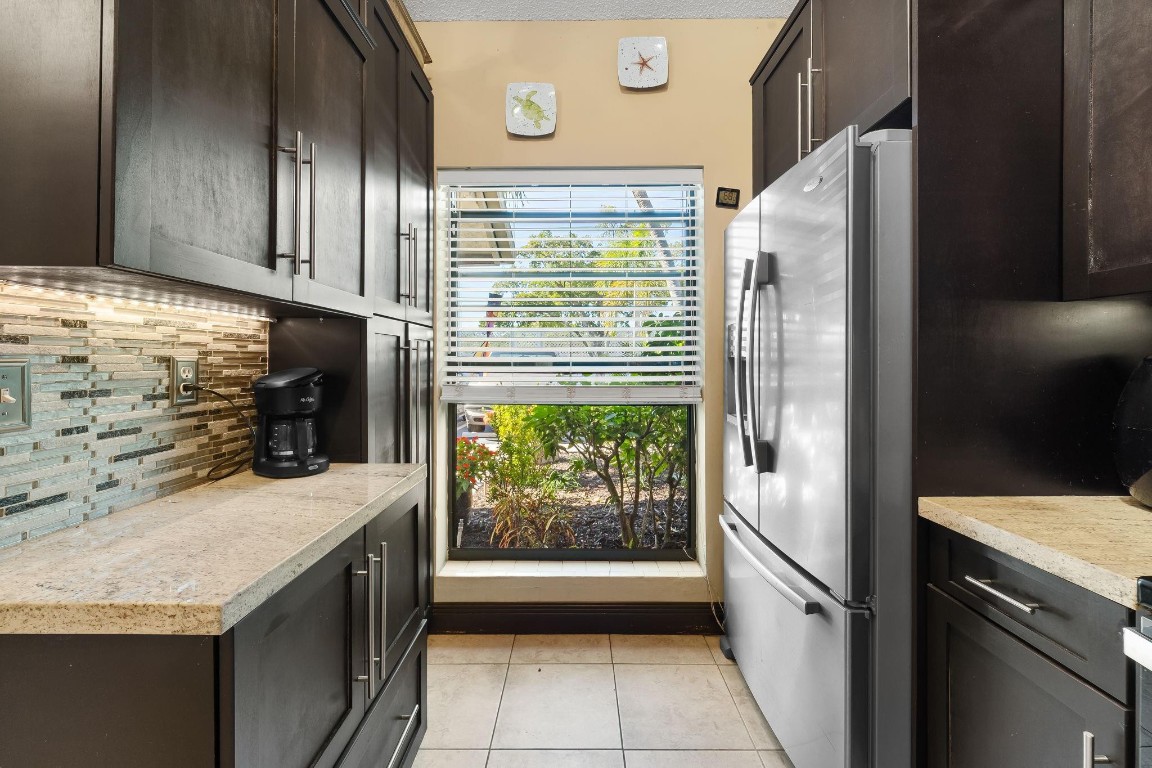 Pines of Oakland Forest W - Residential