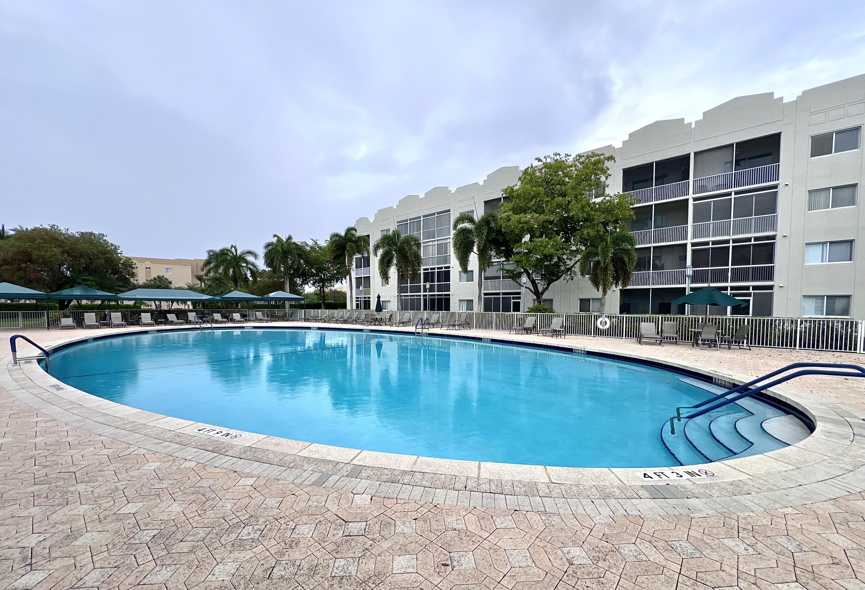 SOUTHAMPTON CONDOMINIUM I - Residential