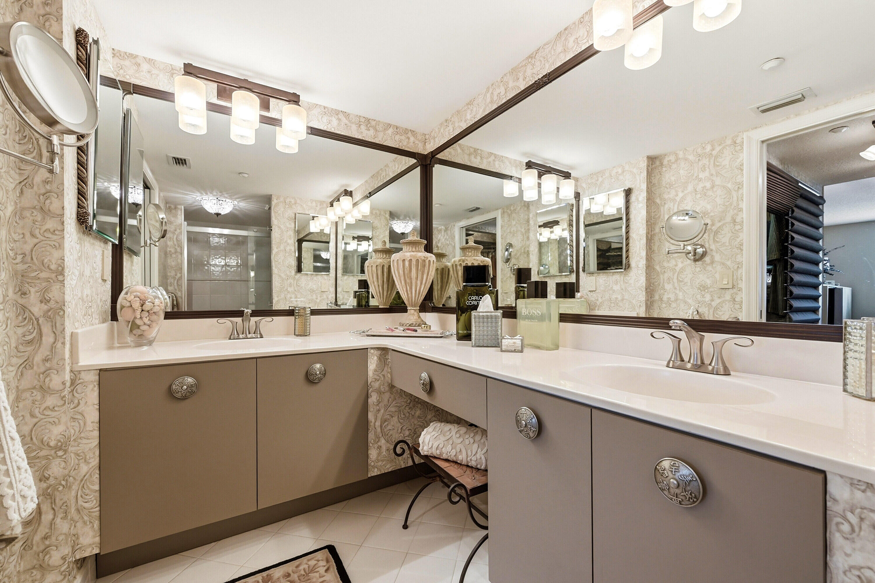 SOUTHAMPTON CONDOMINIUM I - Residential