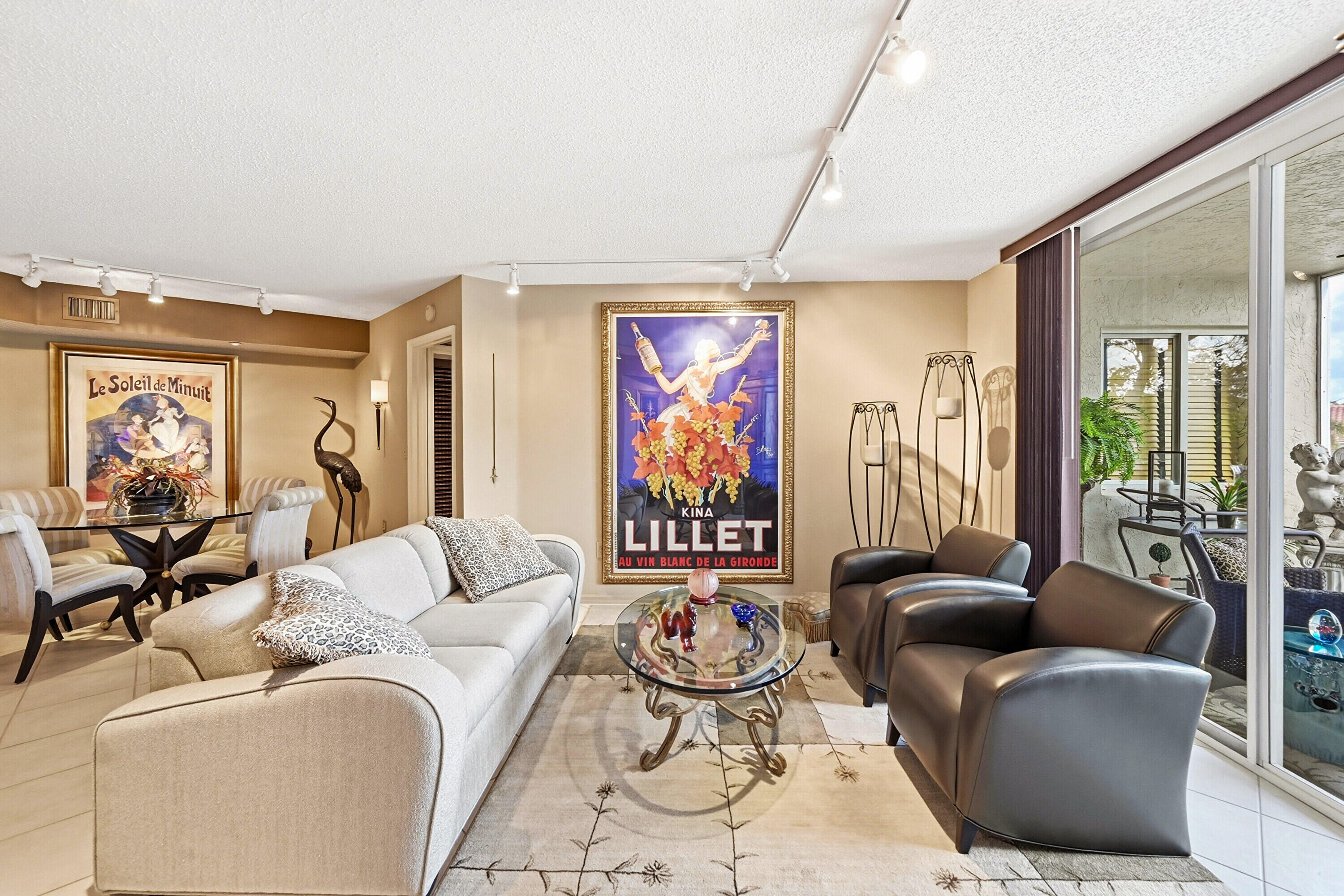 SOUTHAMPTON CONDOMINIUM I - Residential