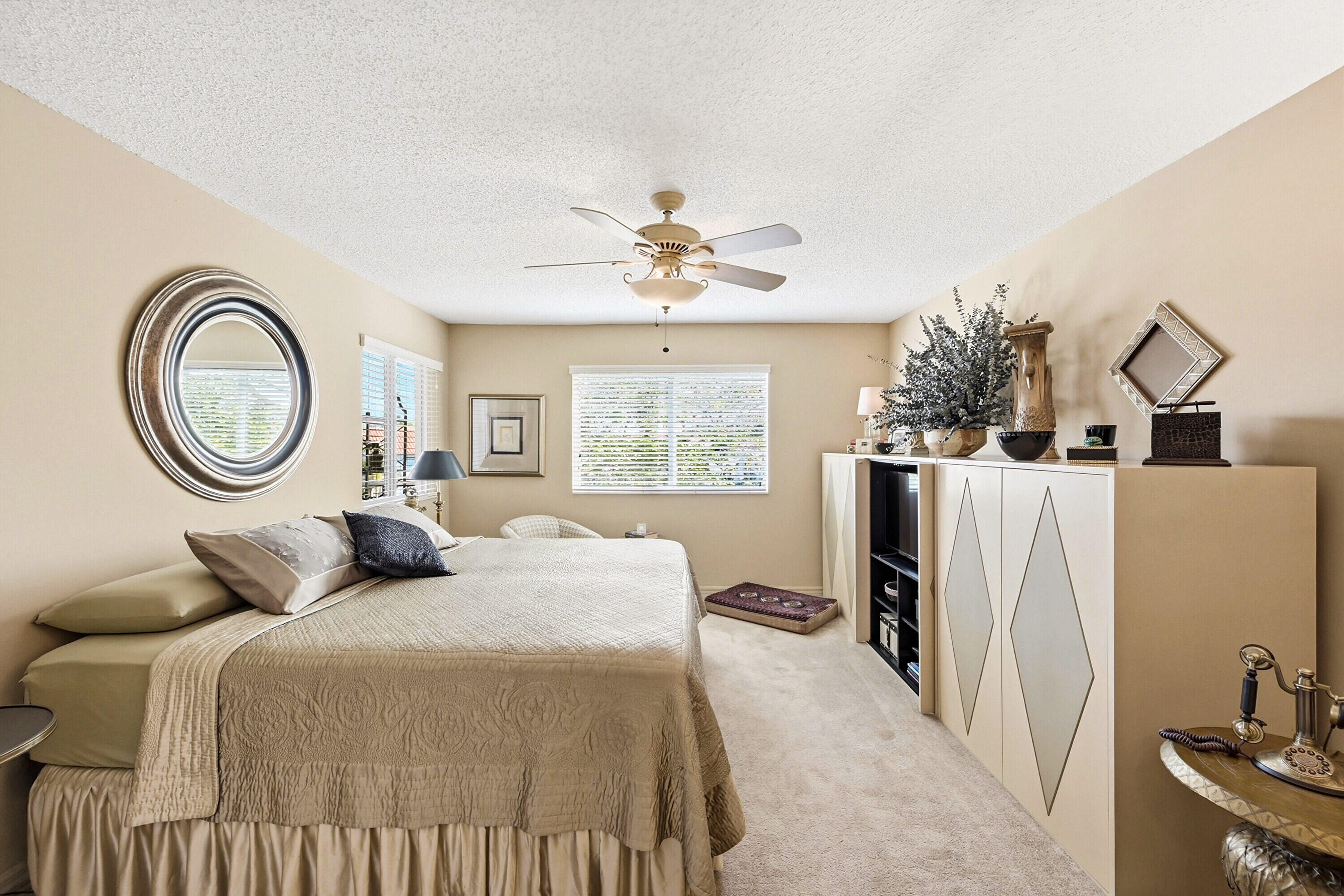 SOUTHAMPTON CONDOMINIUM I - Residential