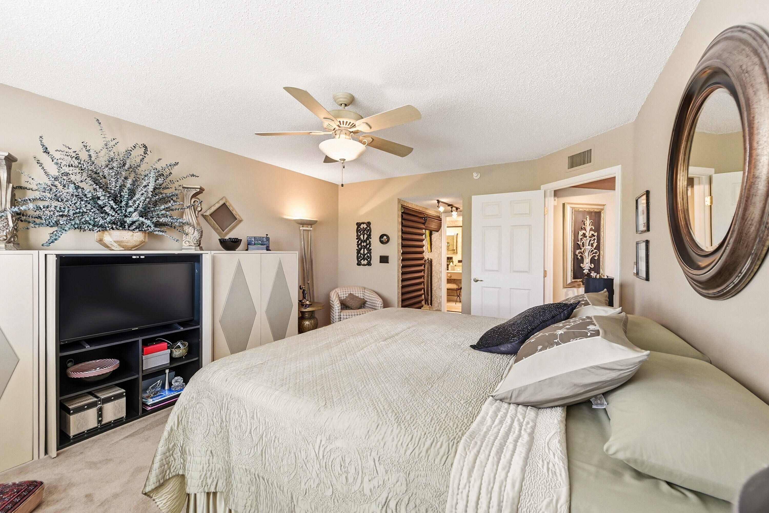 SOUTHAMPTON CONDOMINIUM I - Residential