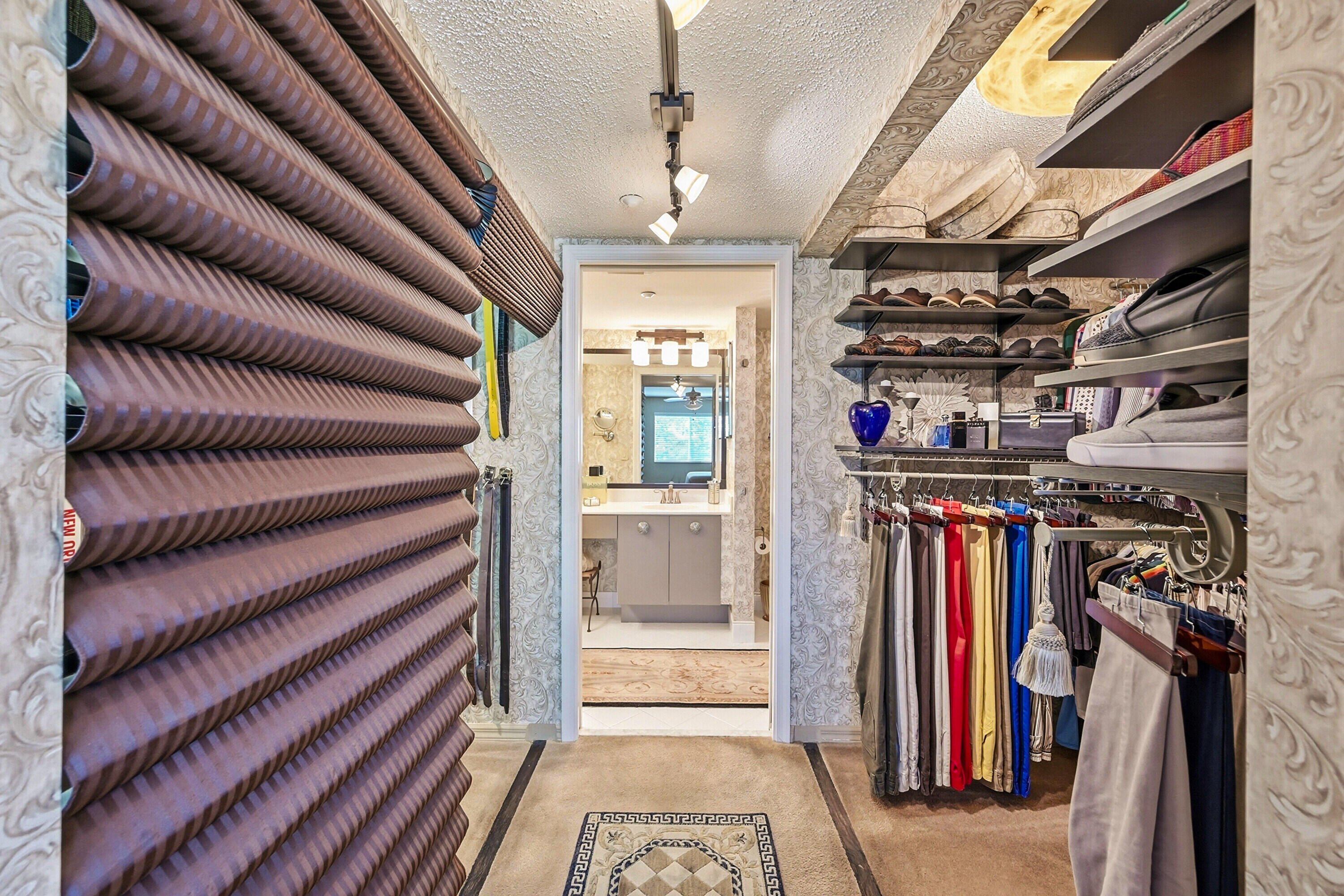 SOUTHAMPTON CONDOMINIUM I - Residential