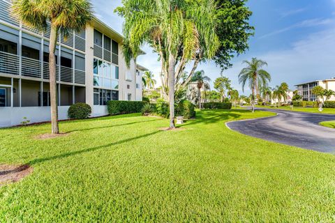 A home in Lake Worth