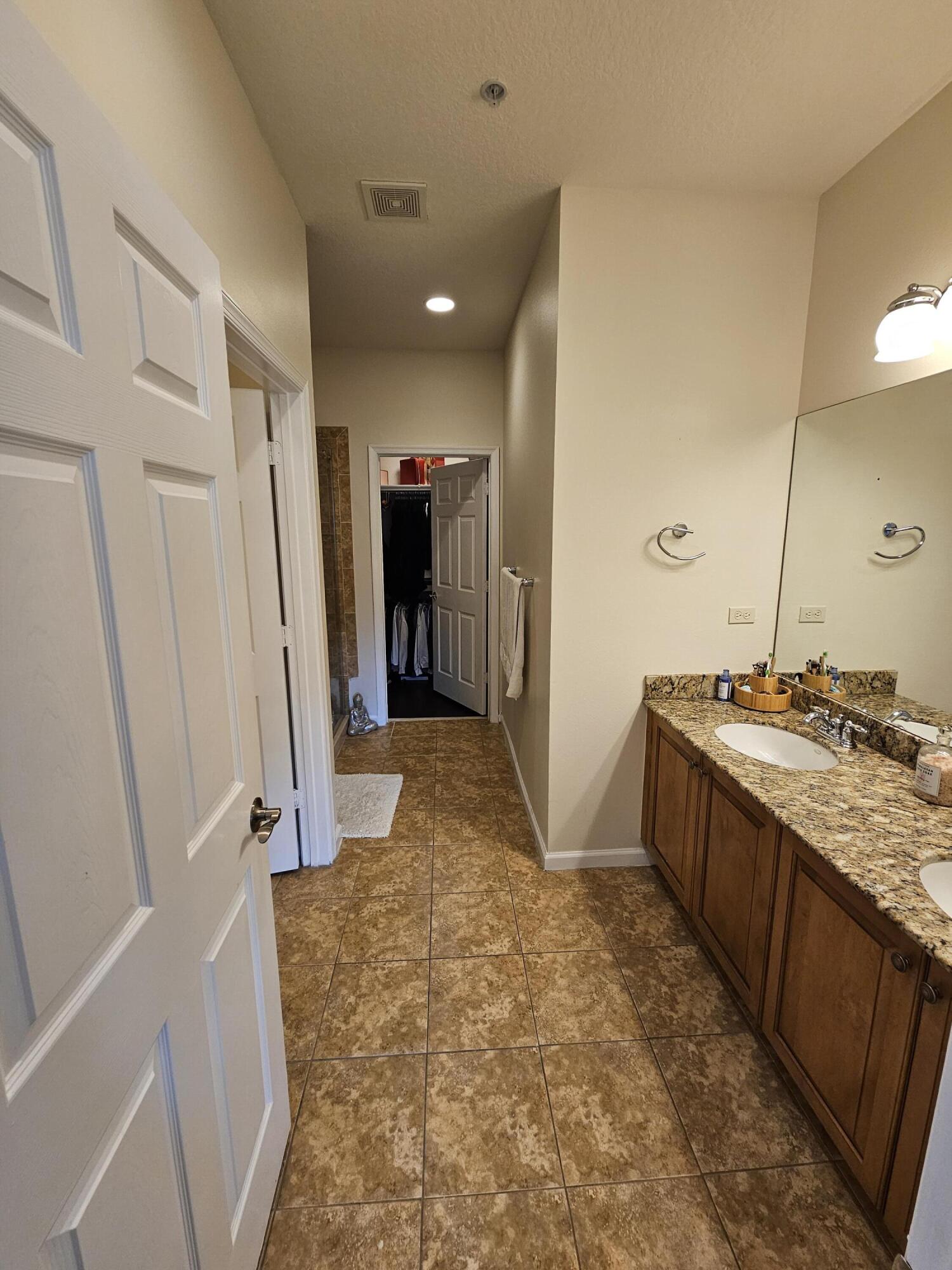 Greenwich at Abacoa - Residential Lease