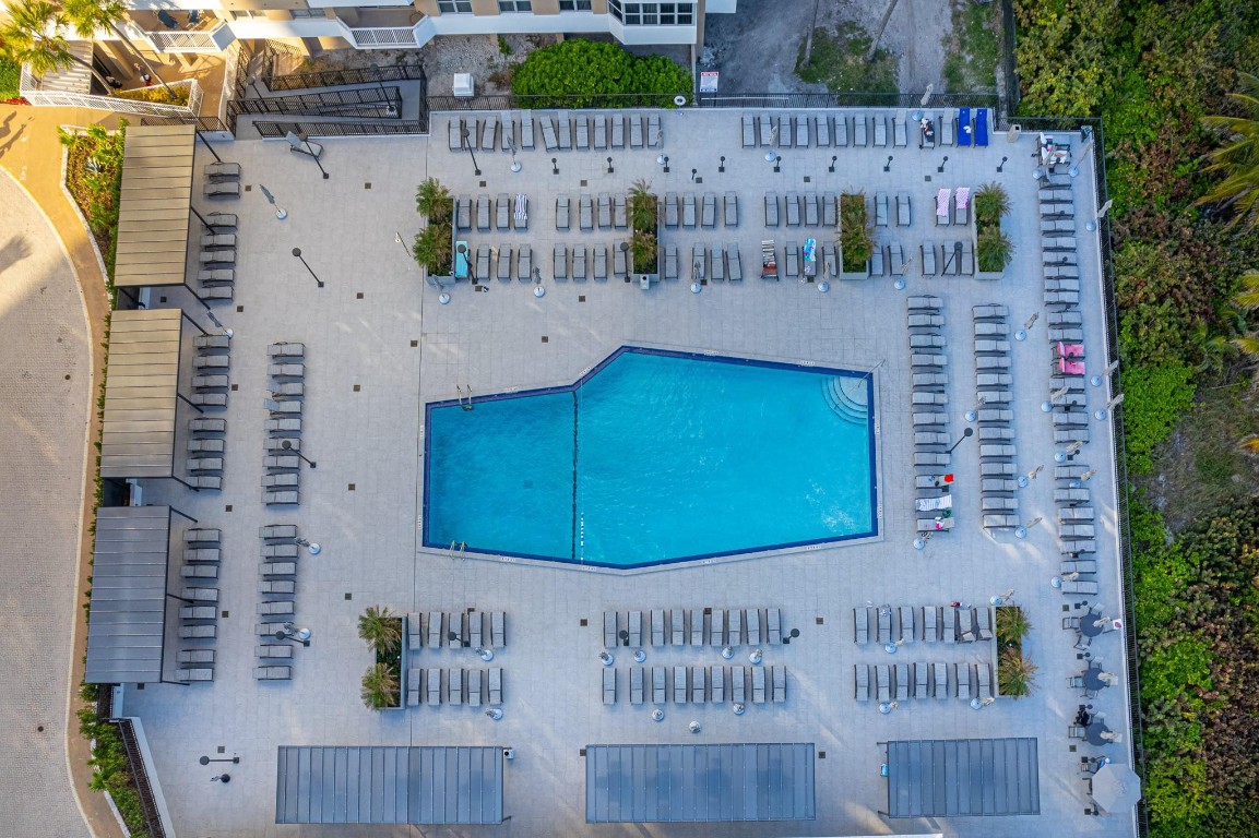 Hemispheres Condo - Residential