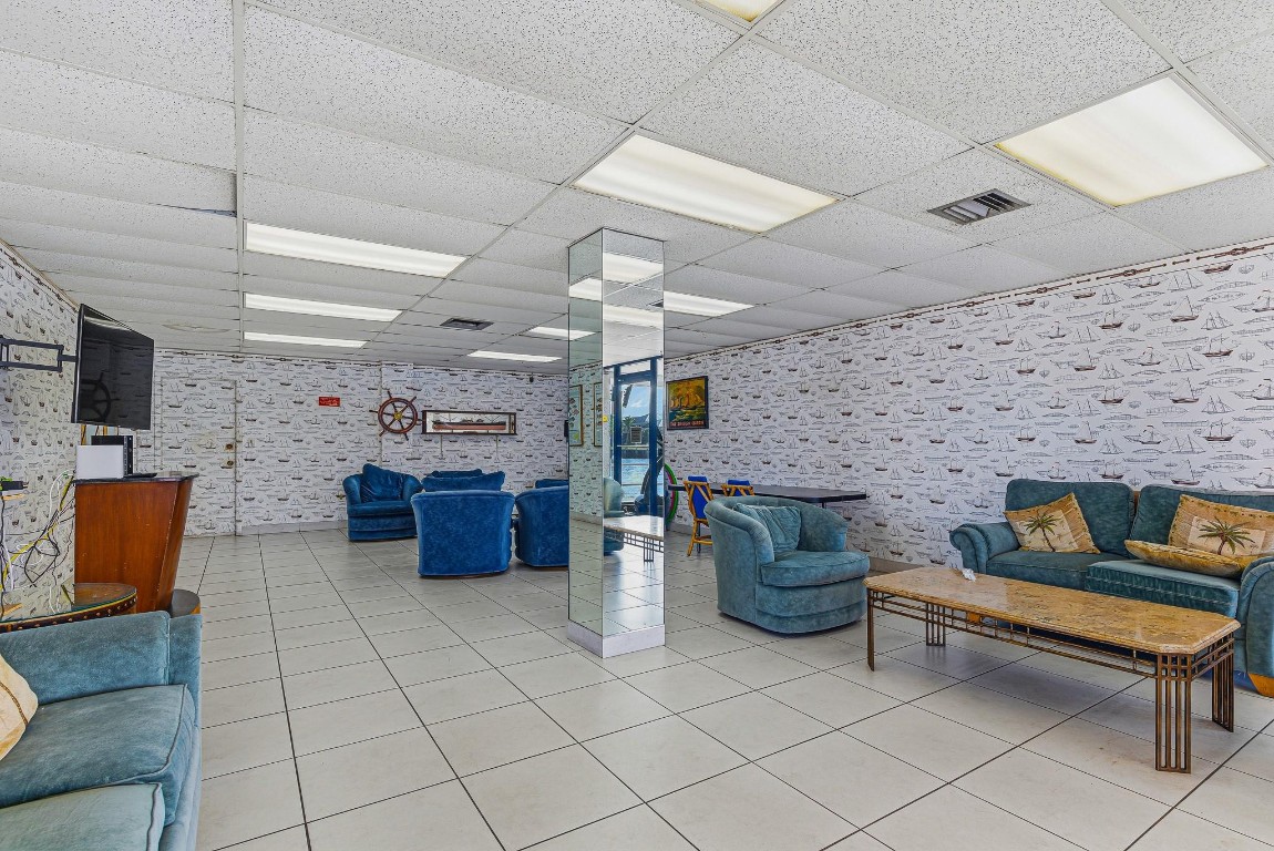 Hemispheres Condo - Residential