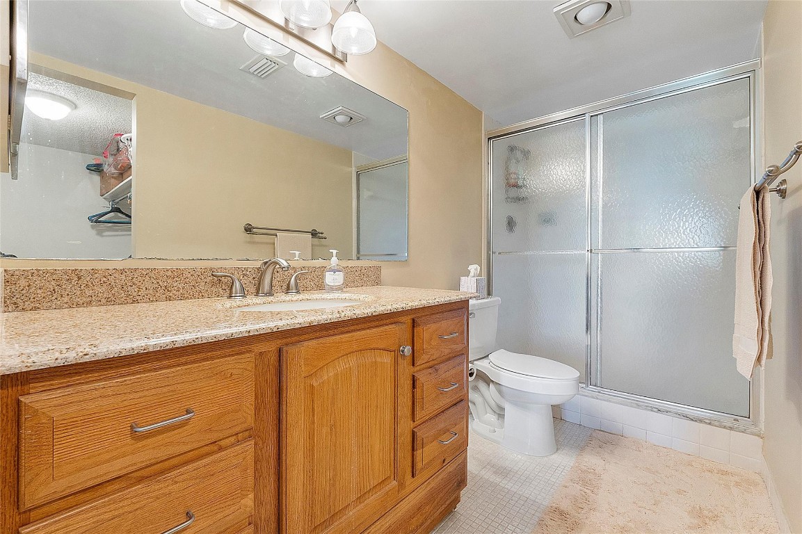 Inverwood Condo - Residential