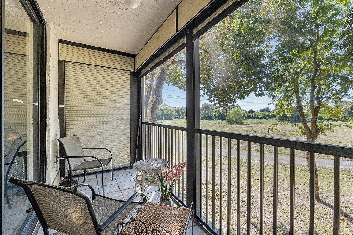 Inverwood Condo - Residential