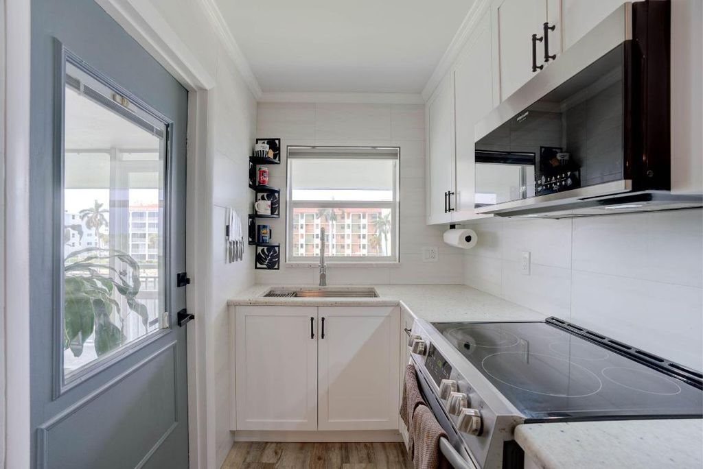 Photo of 111 Shore Court #313, North Palm Beach, FL 33408 (MLS # R10993353)