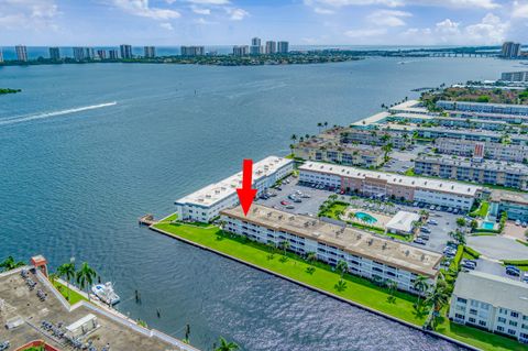 A home in North Palm Beach