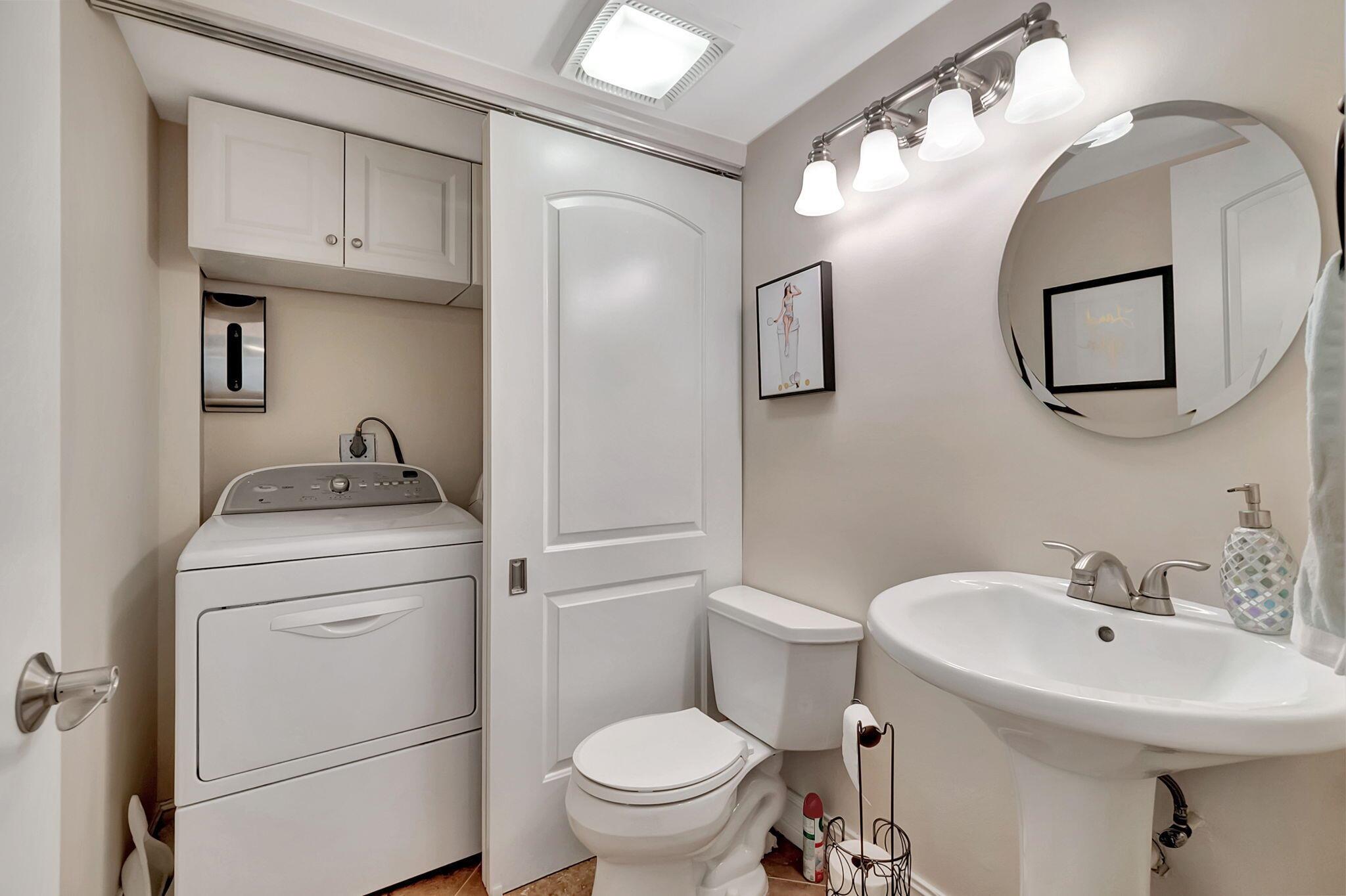 LAKESIDE - Residential