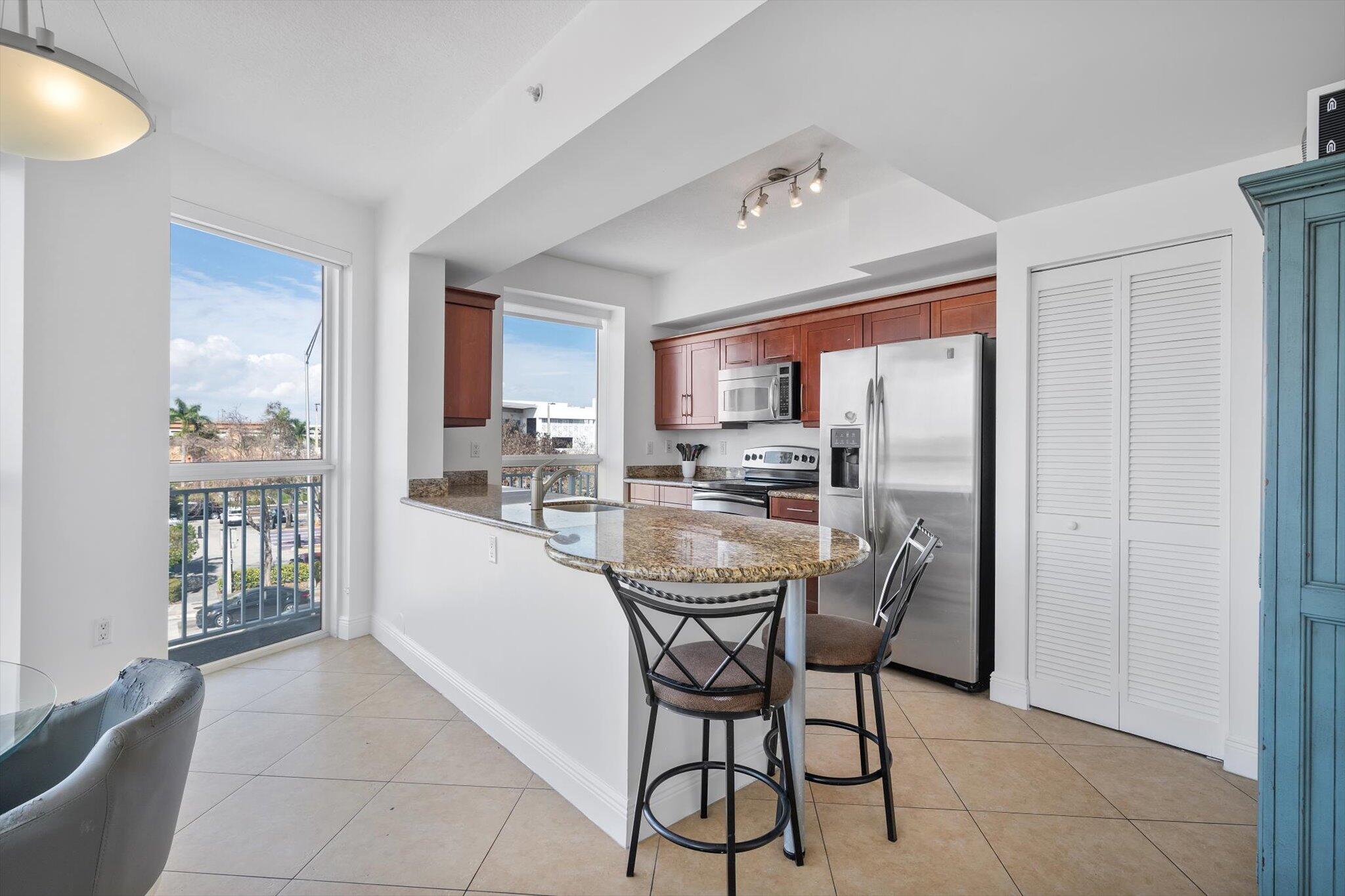 DOWNTOWN DADELAND CONDO NO TWO - Residential