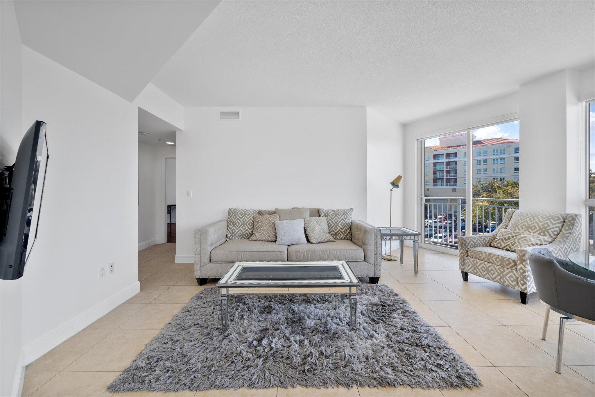 7270 SW 88th Street B203