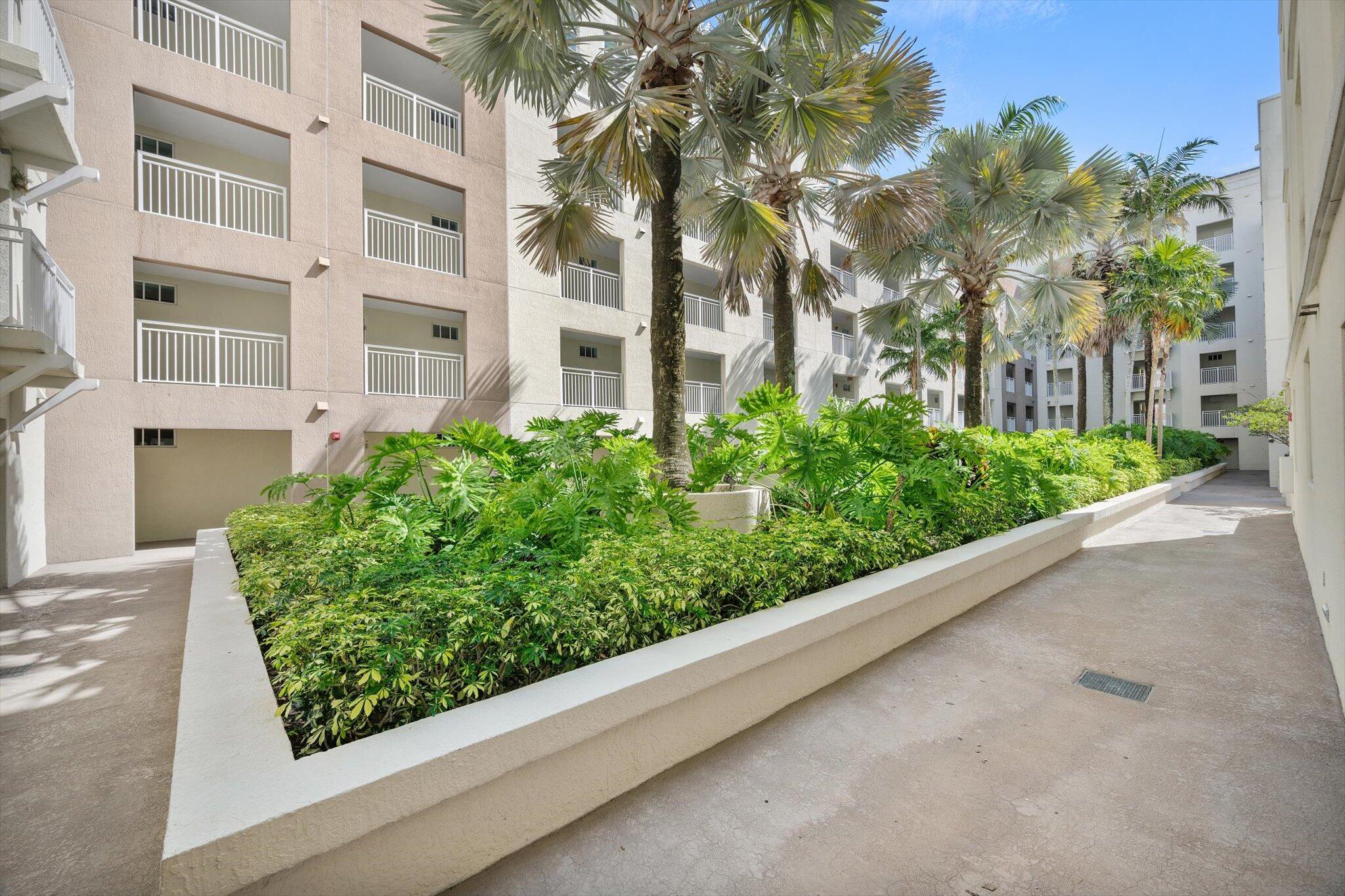 DOWNTOWN DADELAND CONDO NO TWO - Residential