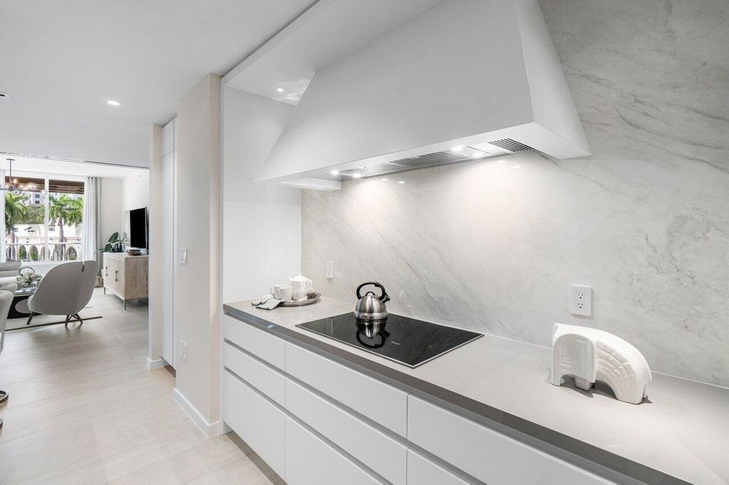 Photo of 200 SE Mizner Boulevard #211, Boca Raton, FL 33432 (MLS # R11046436)