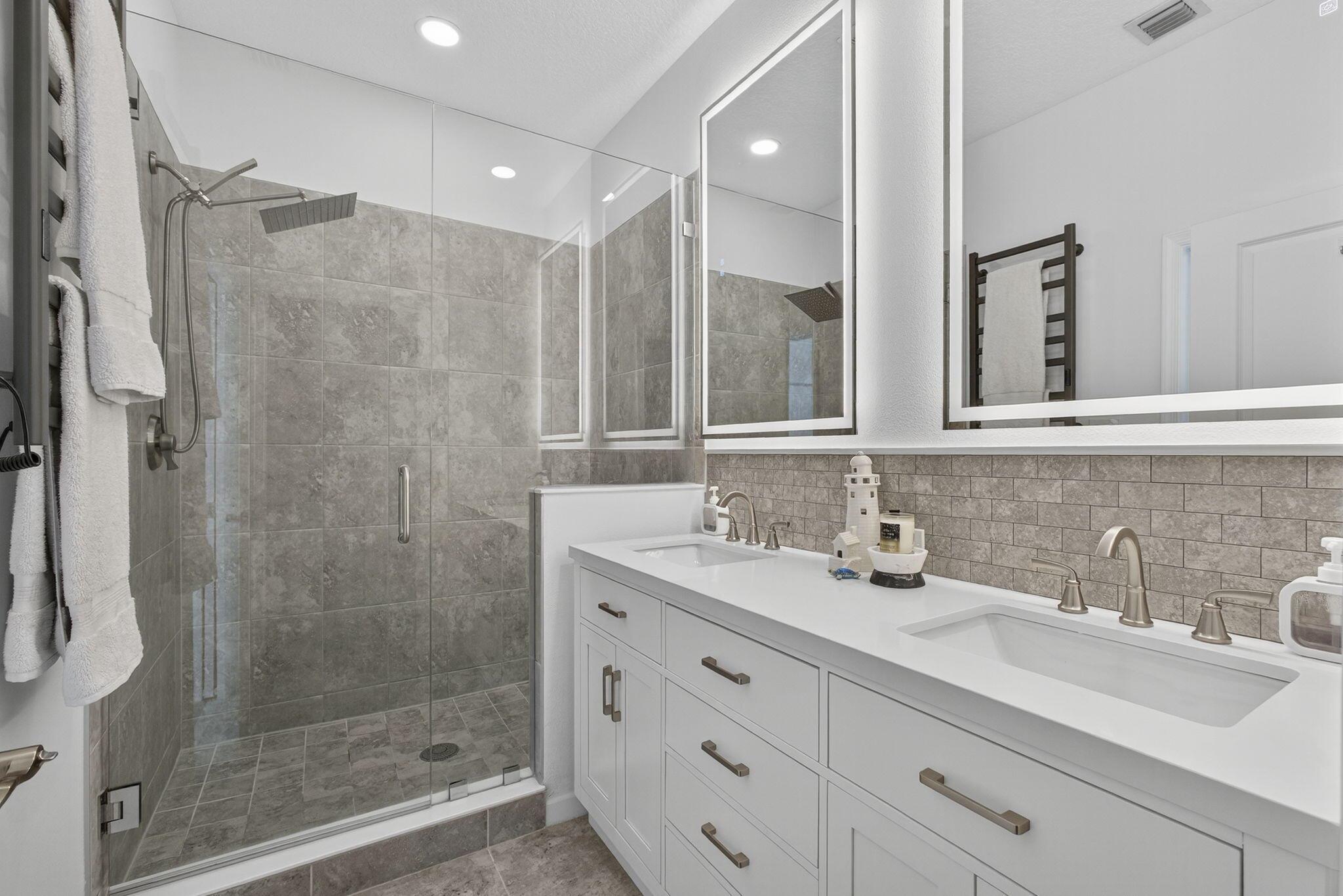 TERRACES OF WESTLAKE - Residential