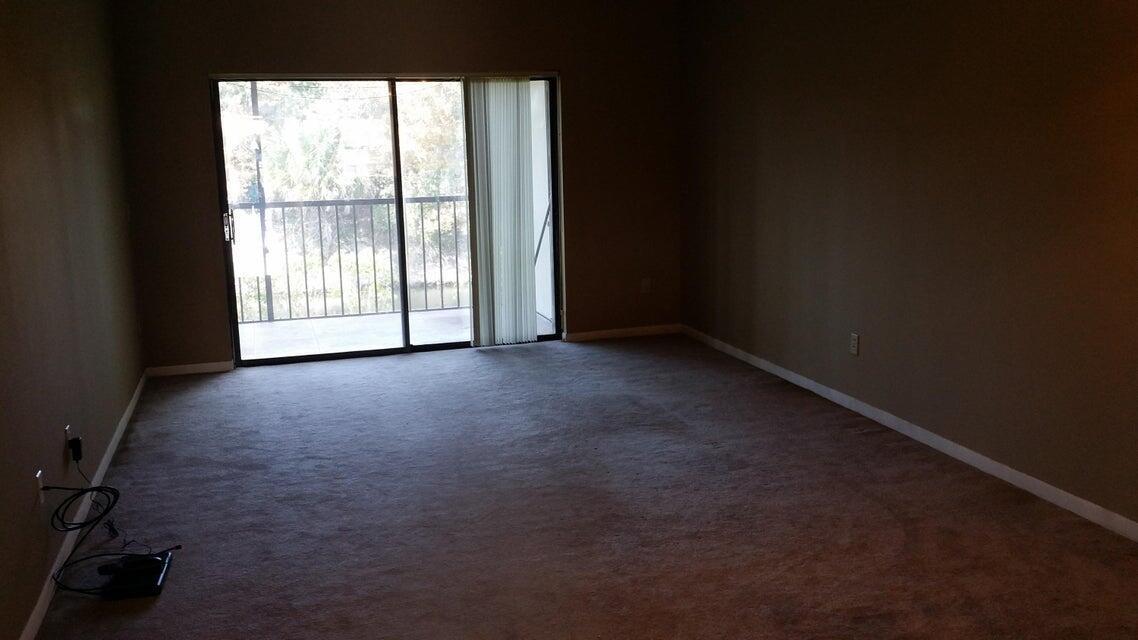 7879 Willow Spring Drive 927