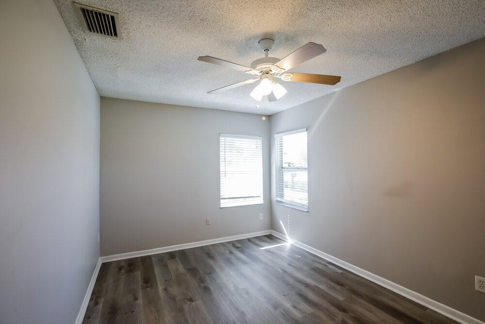 Royal Land Amd 132-20 B - Residential Lease