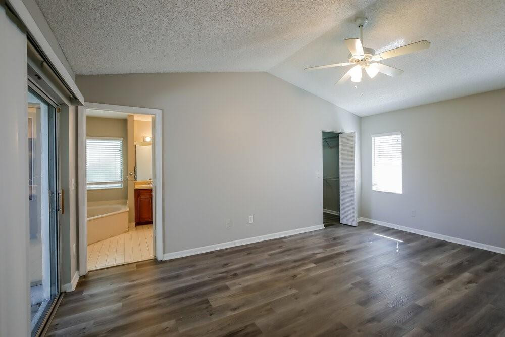 Royal Land Amd 132-20 B - Residential Lease