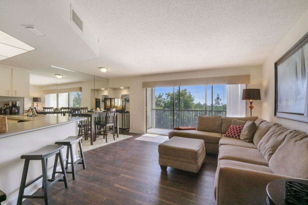 Photo of 1605 S Us Highway 1 #F303, Jupiter, FL 33477 (MLS # R10906092)