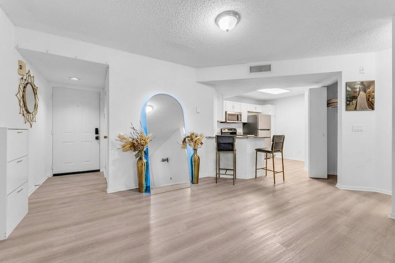 8721 Wiles Road 103