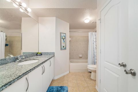 Condominium in Port St Lucie FL 134 Peacock Boulevard Blvd 23.jpg