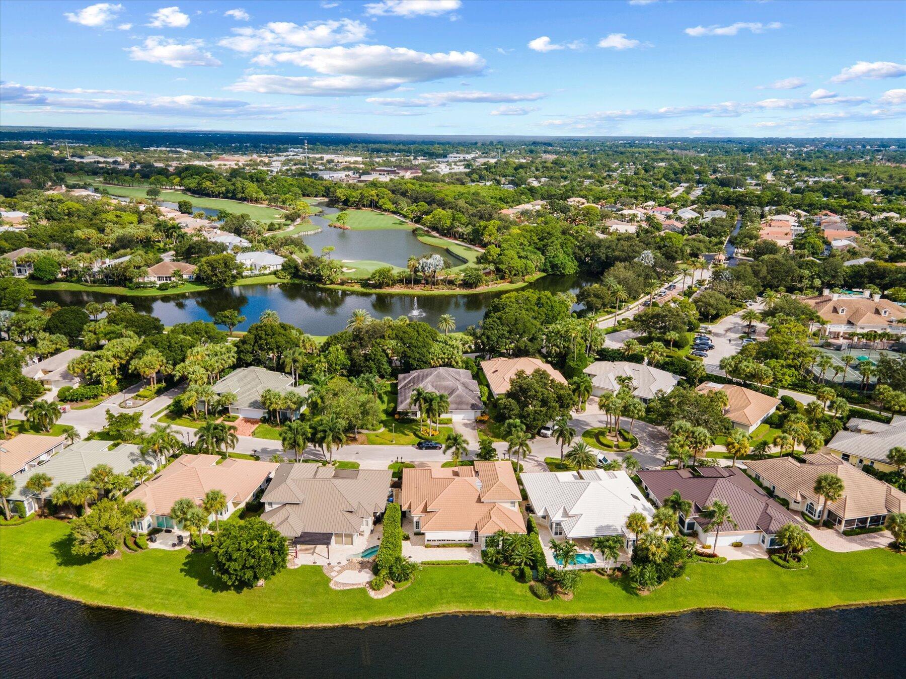 LOXAHATCHEE CLUB AT MAPLE - Residential