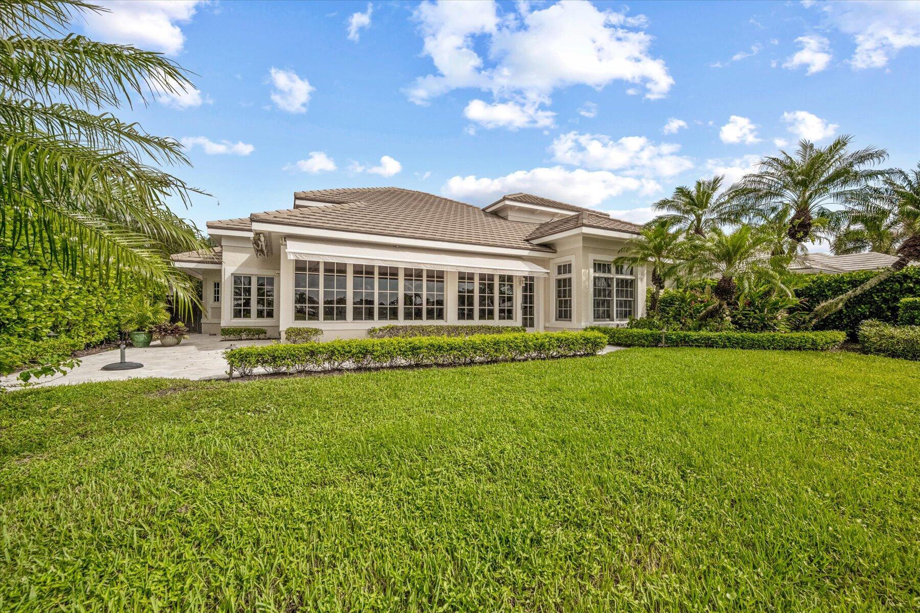 LOXAHATCHEE CLUB AT MAPLE - Residential