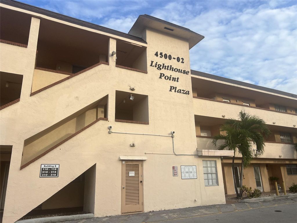 Photo of 4500 N Federal Hwy #261G, Lighthouse Point, FL 33064 (MLS # F10415346)