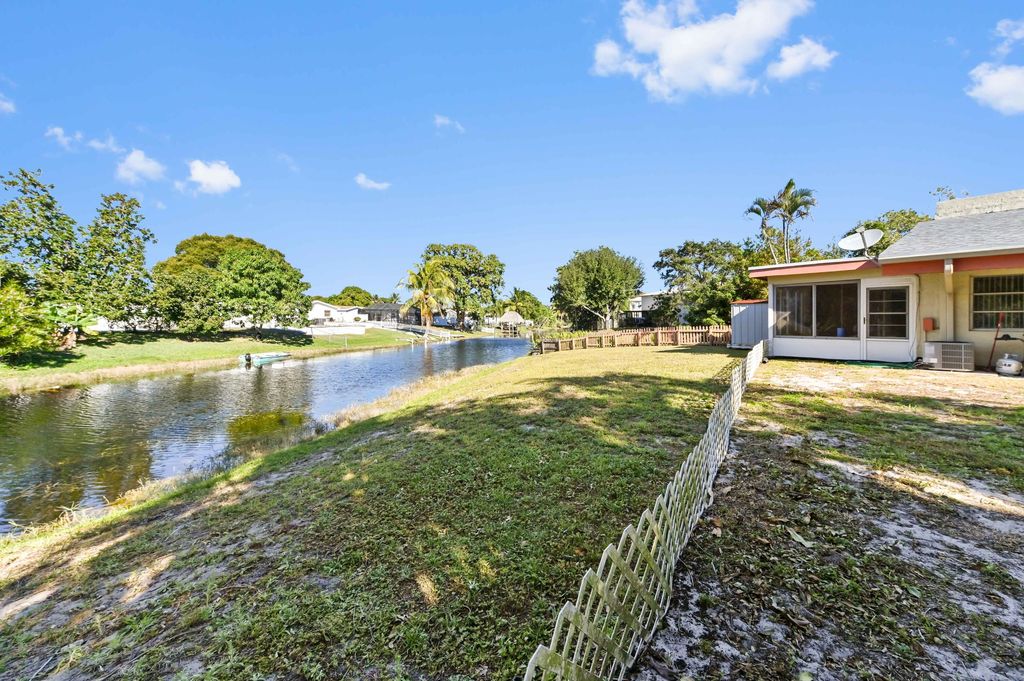 Photo of 6257 NW 1st Street, Margate, FL 33063 (MLS # R11161174)