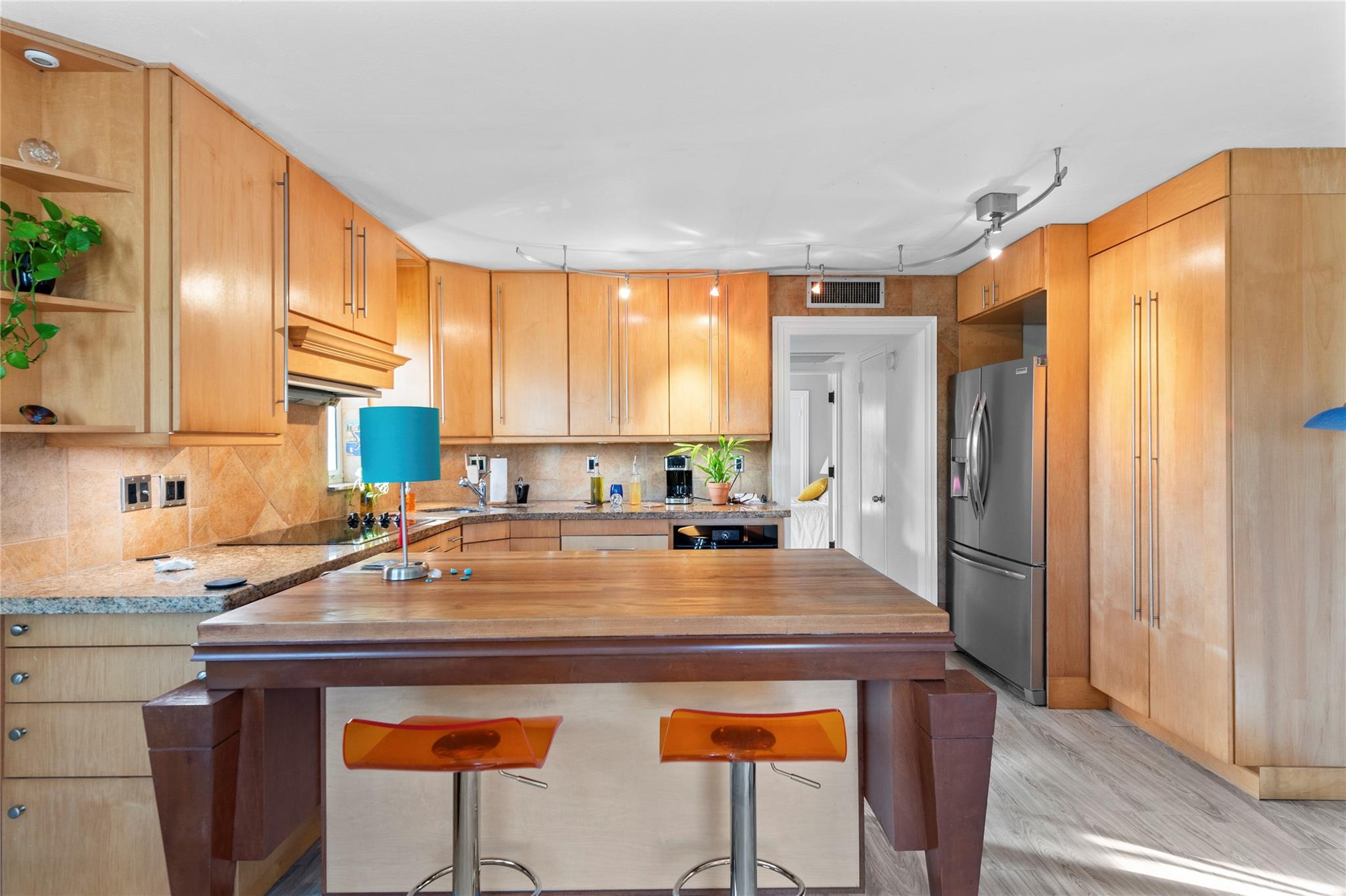 1220 NE 3rd St 301