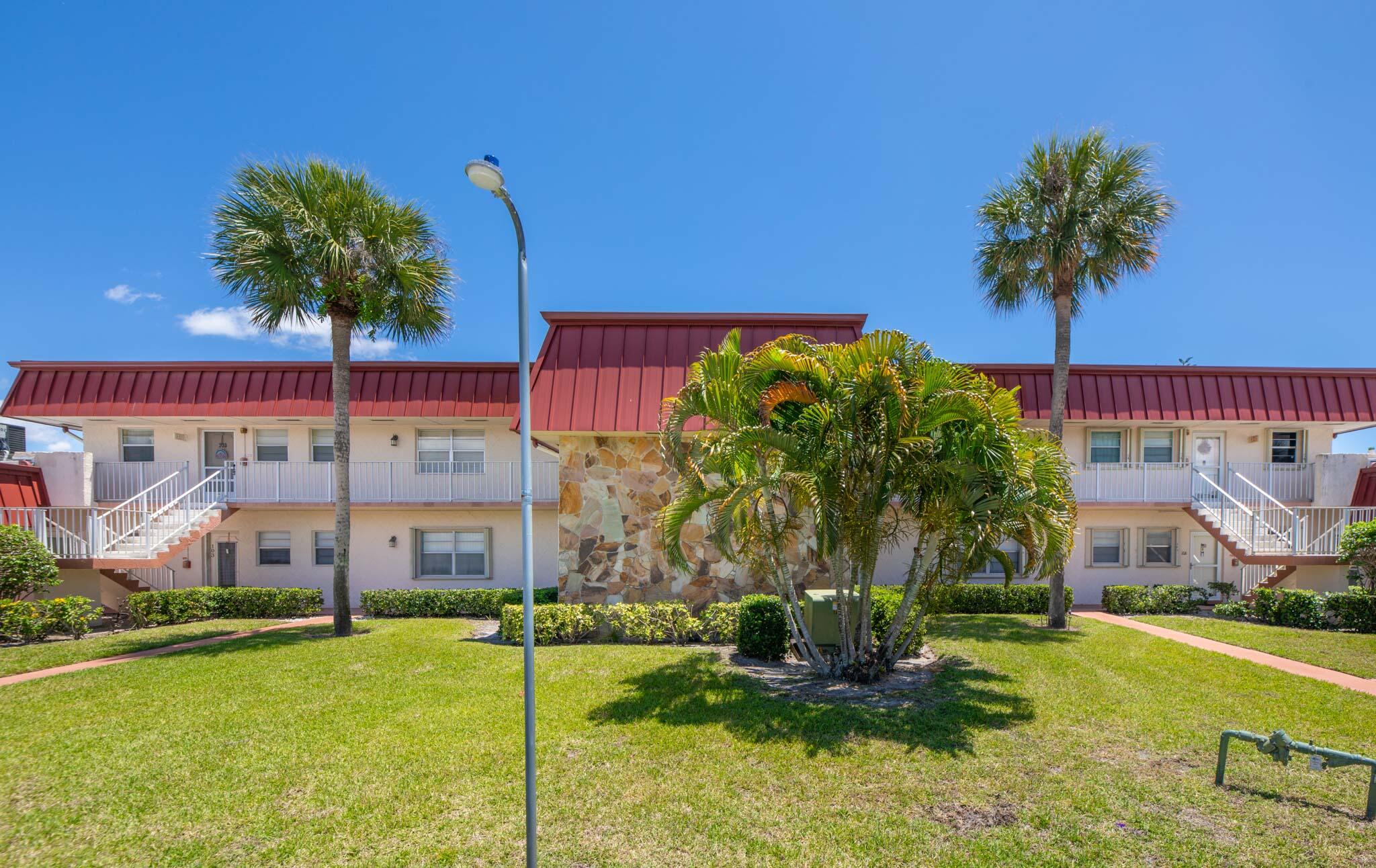 GREENWAY VILLAGE SOUTH CONDO 3 - Residential