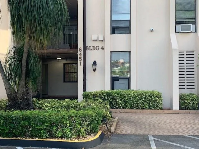 6451 N University Dr Unit 301  