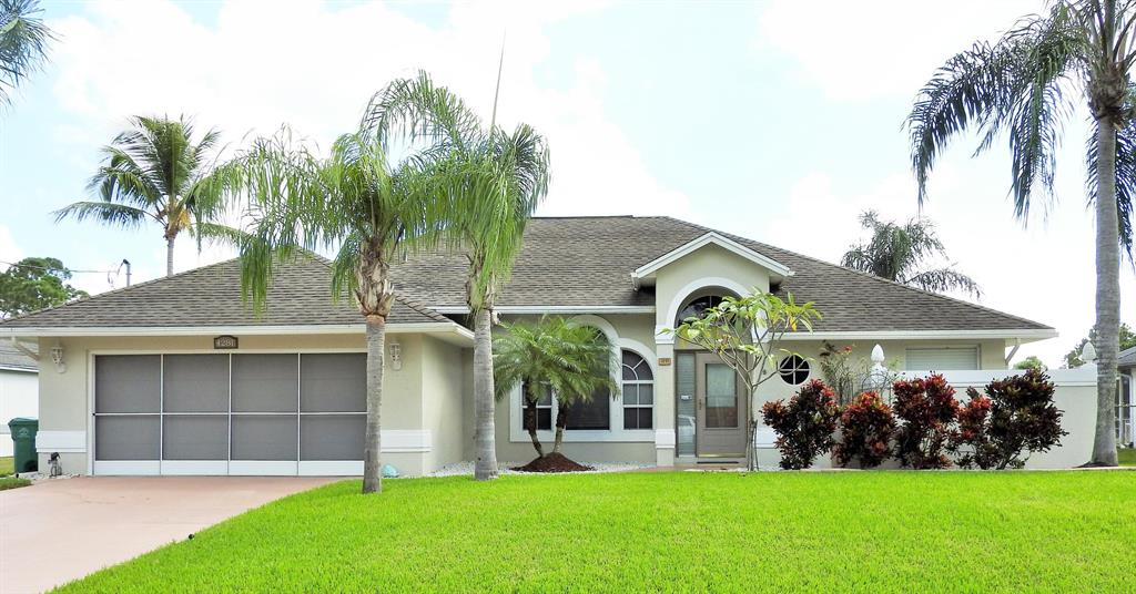 PORT ST LUCIE SECTION 33 - Residential