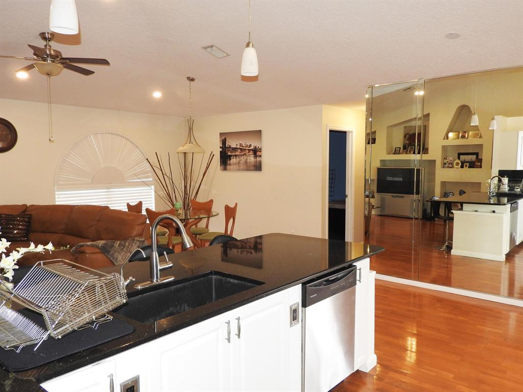 PORT ST LUCIE SECTION 33 - Residential