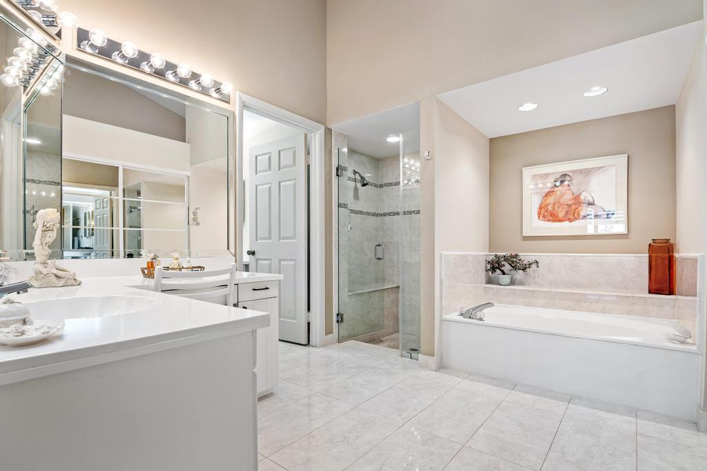 ABERDEEN 4 - Residential Lease