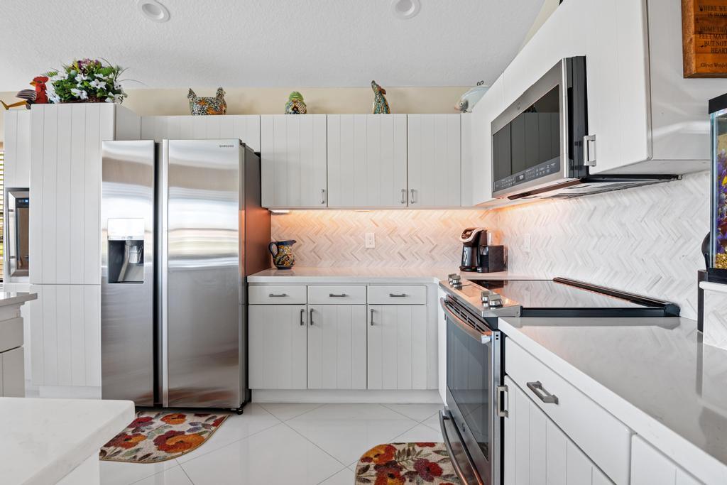 ABERDEEN 4 - Residential Lease