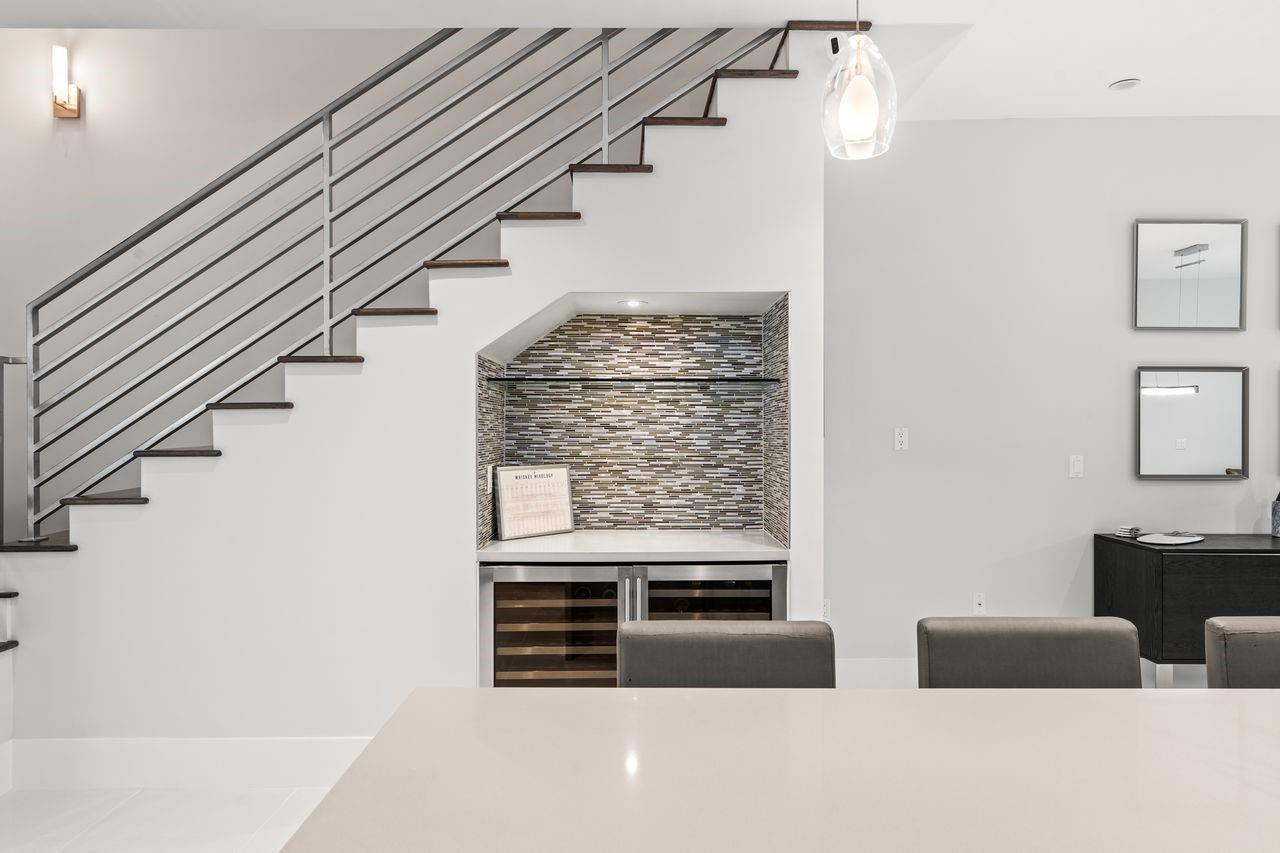 NINE28 - Residential